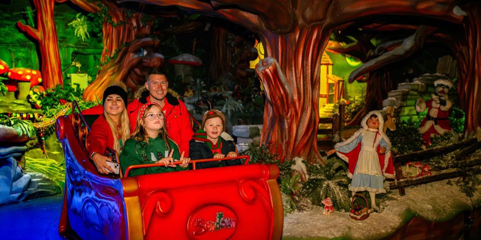 The Sundown Adventureland Christmas Spectacular 2026